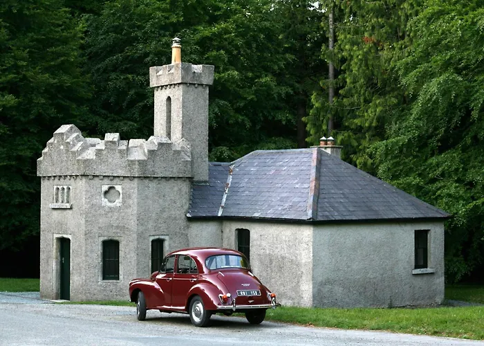 Jacob\'S Well Hotel